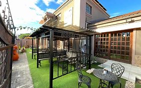 Lady D Exclusive Abode